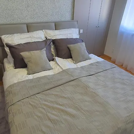 Little Apartmán *